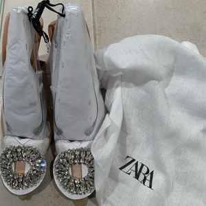 Zara Embellished Vinyl Heeled Shoes MSRP 90